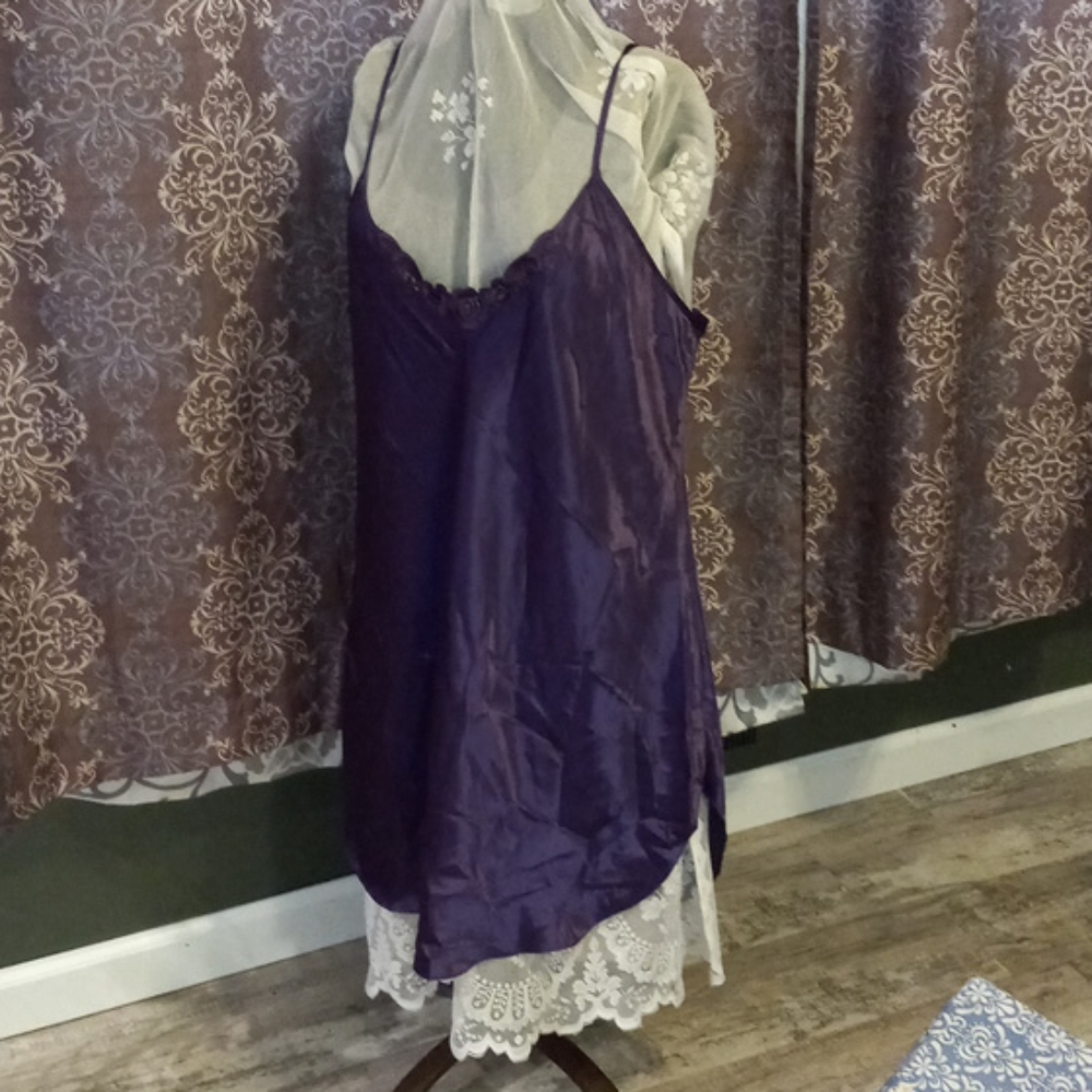 Vintage sexy grape Belgium lace front full slip